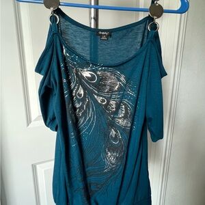 Angel Kiss Teal Feather Short Sleeve Top
